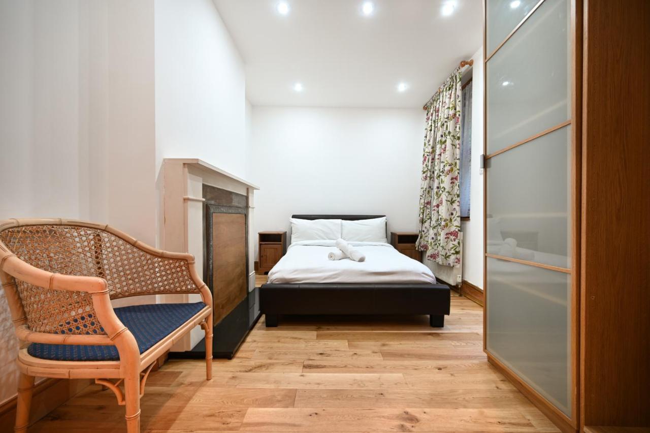 Imperial Earls Court Apartments London Exterior photo