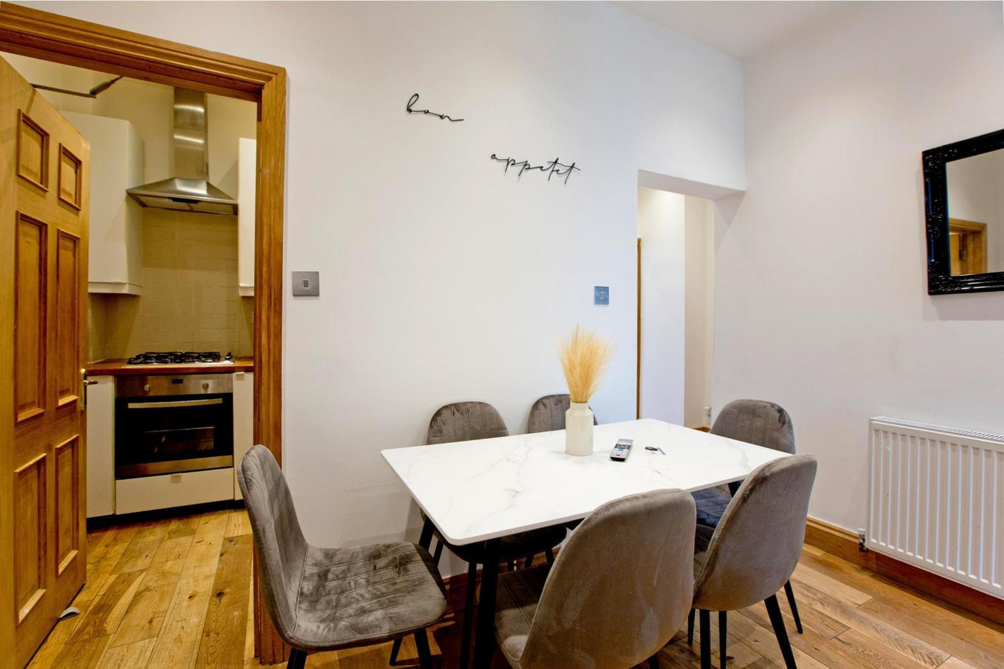 Imperial Earls Court Apartments London Exterior photo